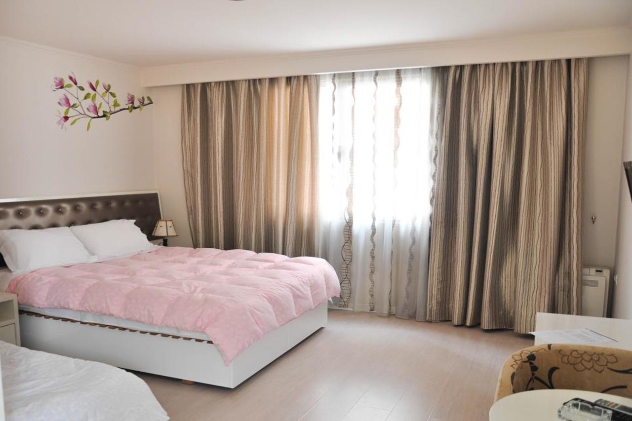 Select Center Tirana