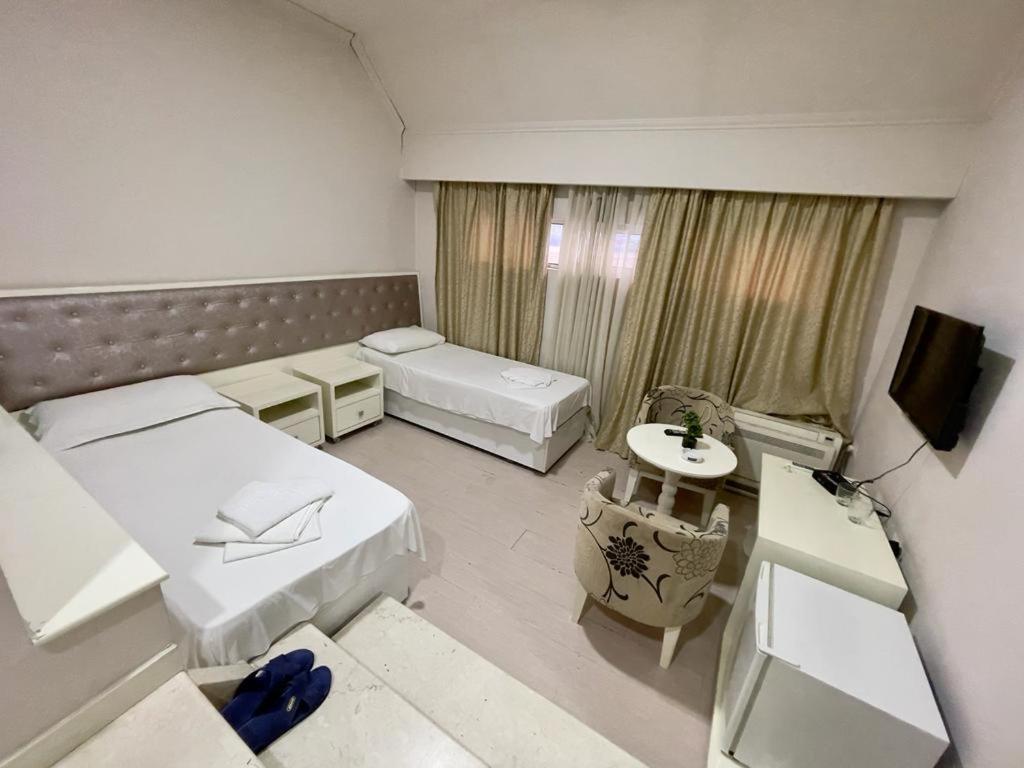Hostel Select Center *