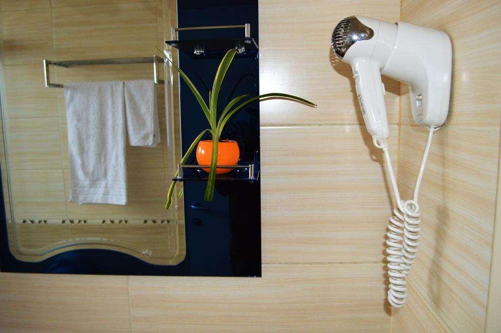 Select Center Hostel *
